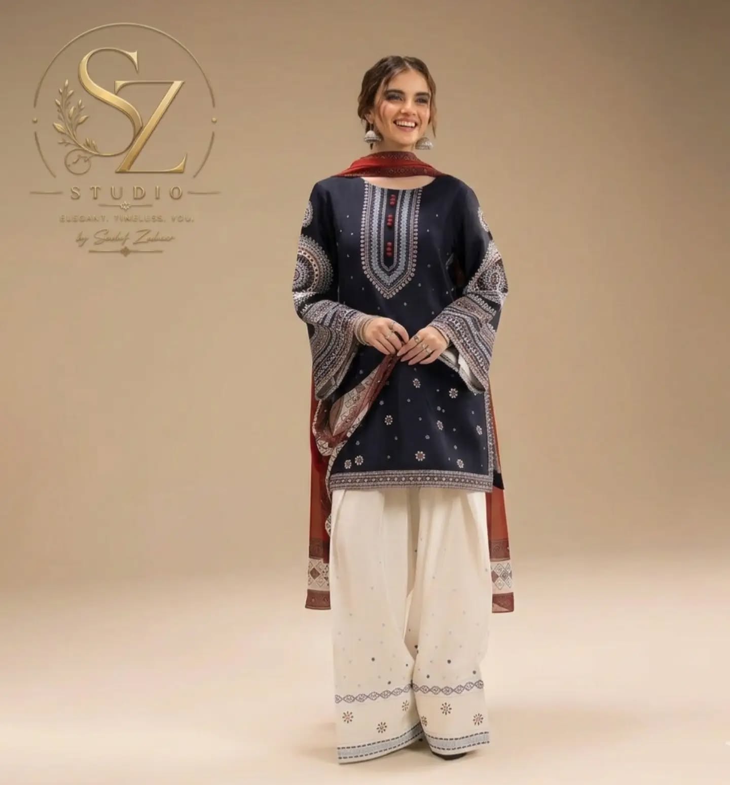 Luxury 3-Piece Printed Lawn Suit with Farshi Shalwar